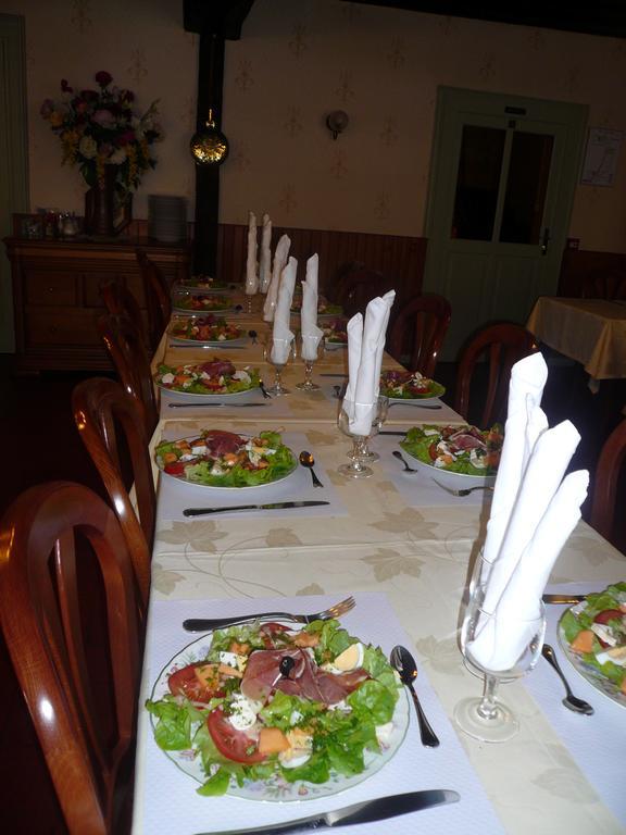 Auberge Bourbonnaise Lurcy-Lévis エクステリア 写真