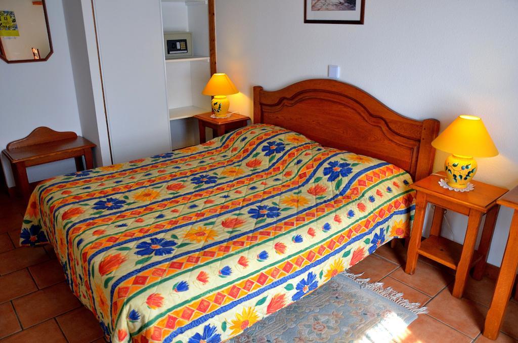 Auberge Bourbonnaise Lurcy-Lévis 部屋 写真